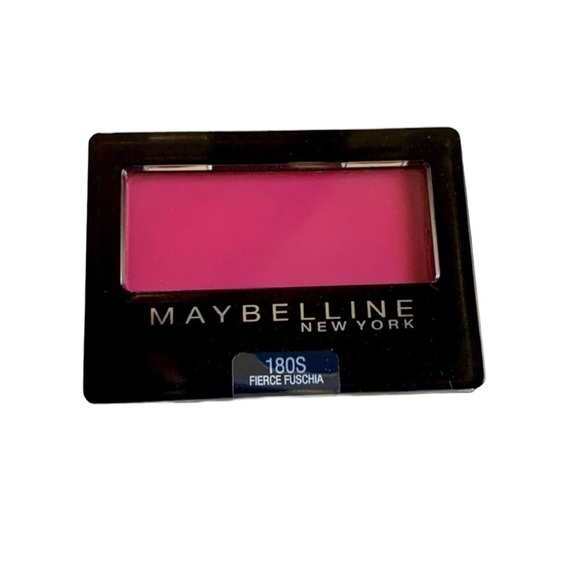 ExpertWear Eyeshadow by Maybelline - Fierce Fuchsia (180S) - Picture 3 of 6